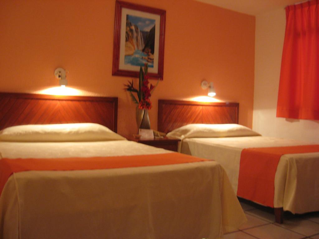 Quinta Mar Hotell Ciudad Valles Exteriör bild
